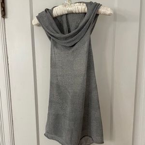 Sarah Pacini Linen Top